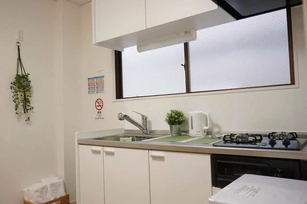 Zaito Tokyo Kikukawa Economy Inn 宅东东京菊川民宿 0*,