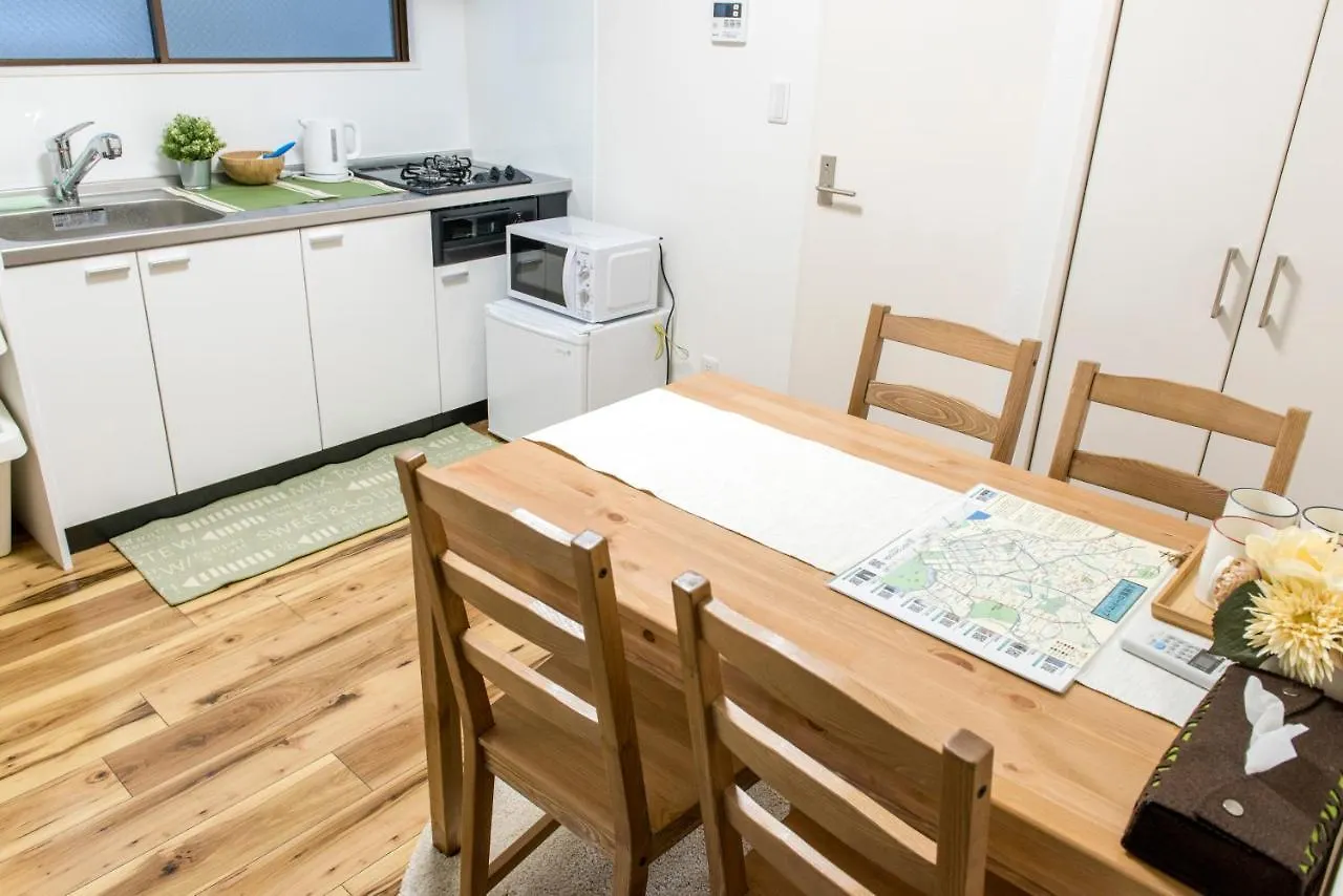 Apartment Zaito Tokyo Kikukawa Economy Inn 宅东东京菊川民宿 Japan
